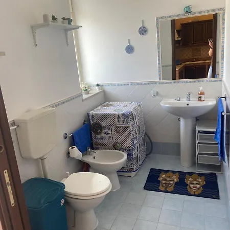 Le Maioliche Gialle Apartment Sferracavallo